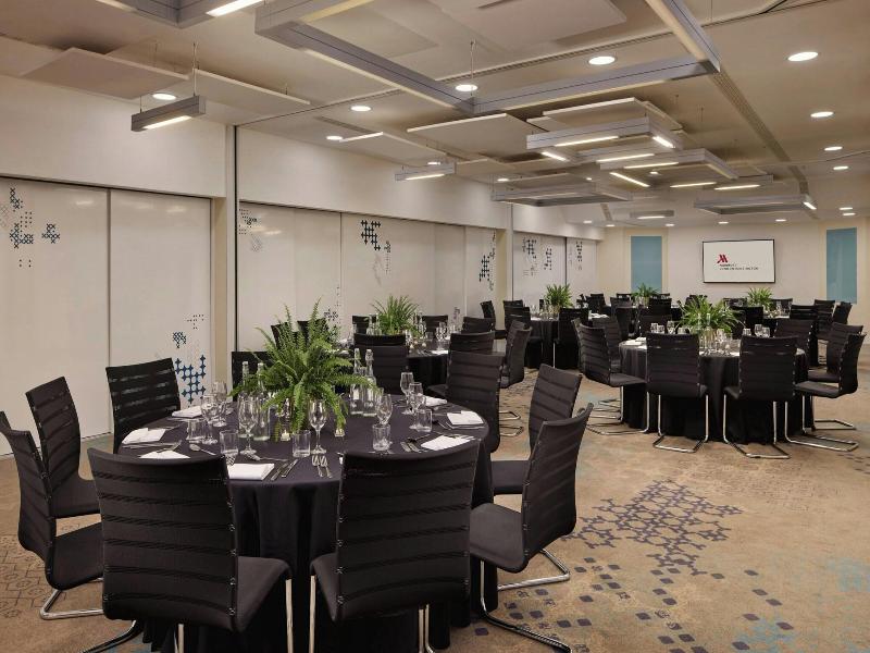 London Marriott Hotel Kensington image