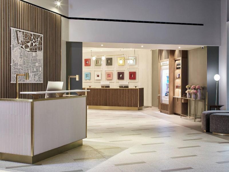 London Marriott Hotel Kensington image