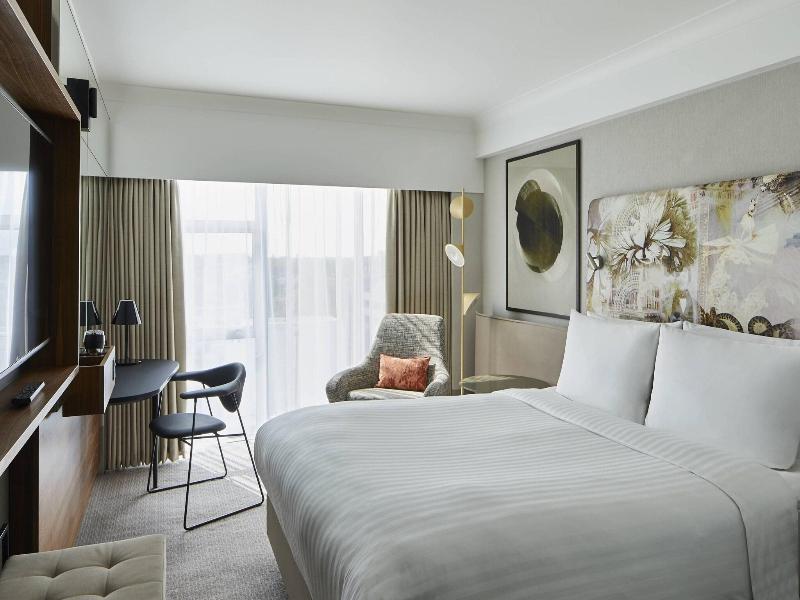 London Marriott Hotel Kensington image