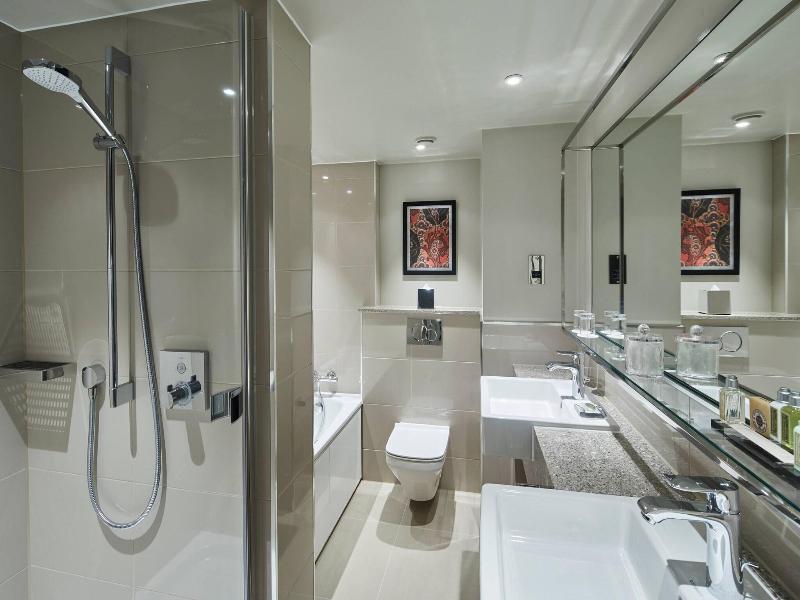 London Marriott Hotel Kensington image