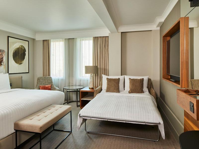 London Marriott Hotel Kensington image