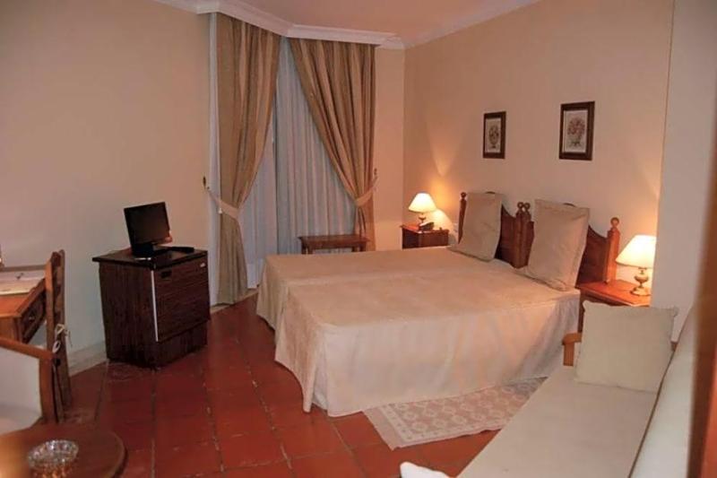 Jardim Hotel image
