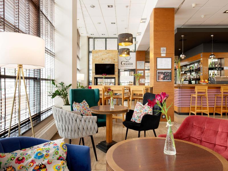 Mercure Warszawa Airport image