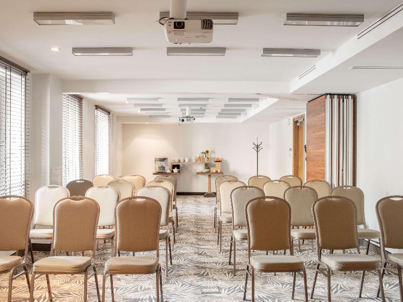 Mercure Warszawa Airport image