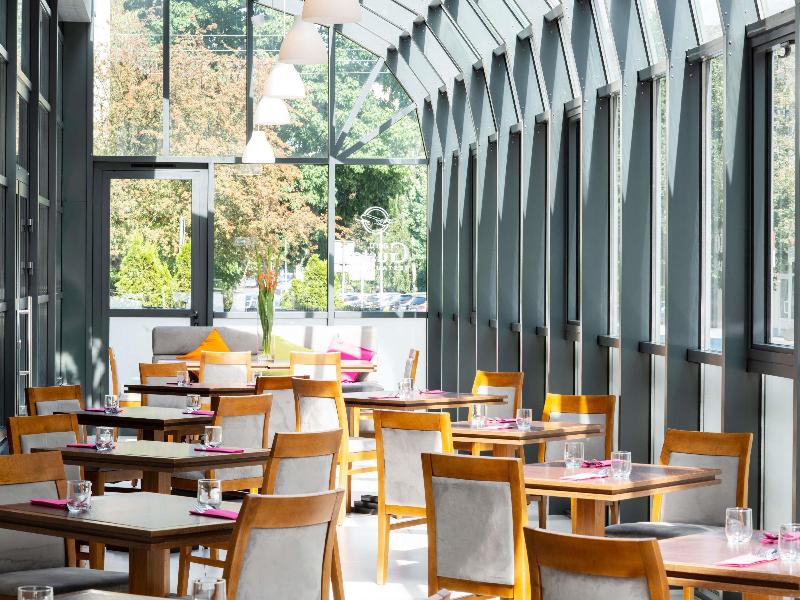 Mercure Warszawa Airport image