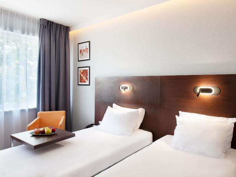 Mercure Warszawa Airport image