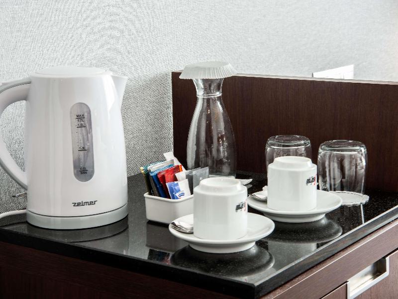 Mercure Warszawa Airport image
