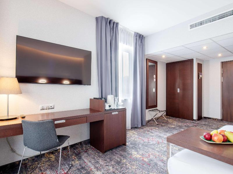 Mercure Warszawa Airport image