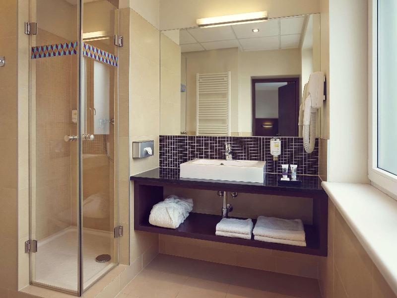 Mercure Warszawa Airport image
