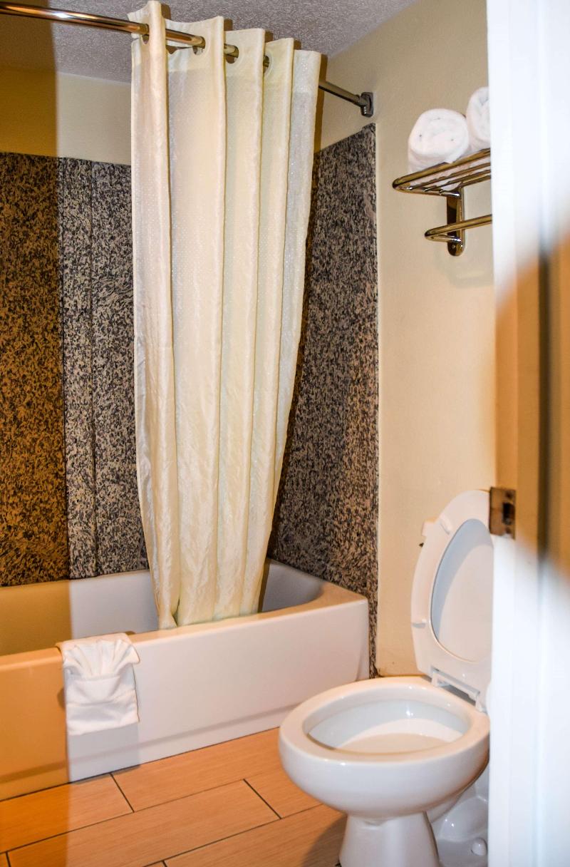 Best Western Fairwinds Inn