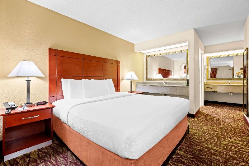 Best Western Inn image