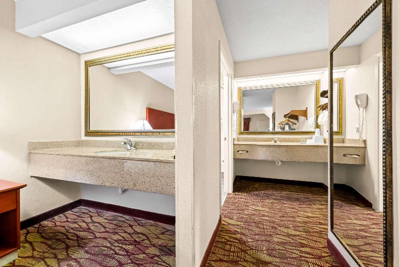 Best Western Inn image