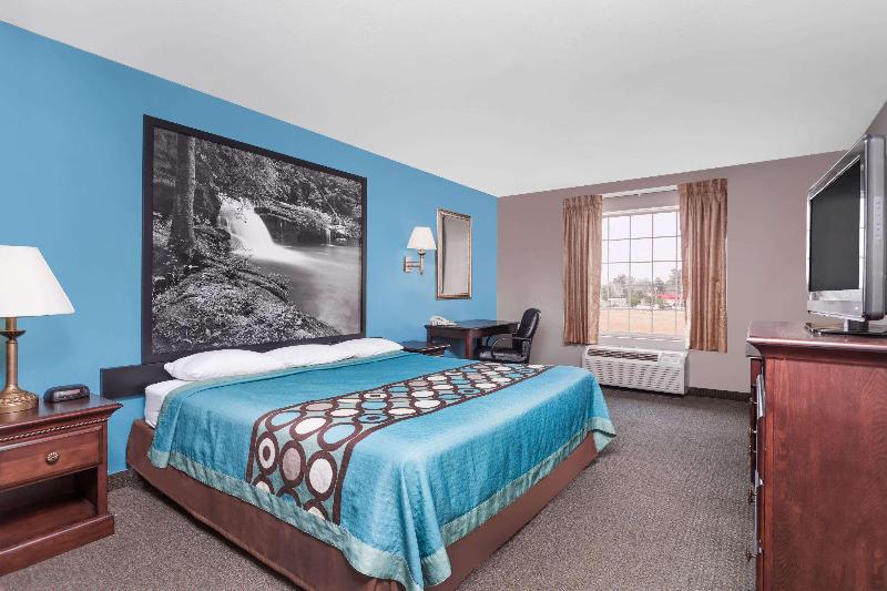 Super 8 by Wyndham Rainsville image