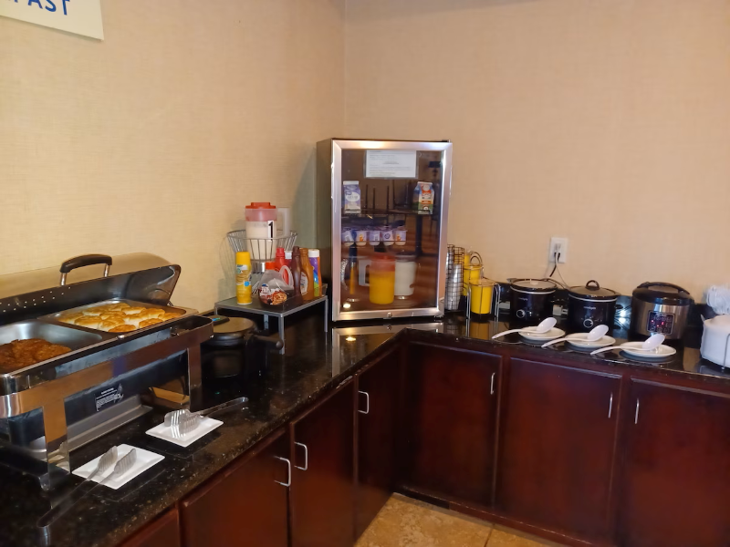 Days Inn by Wyndham Semmes/Mobile image