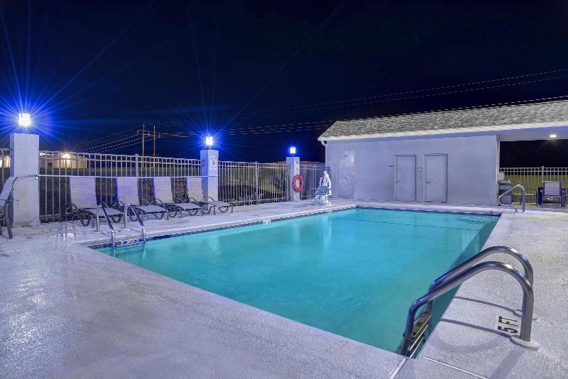 Best Western Opp Inn image