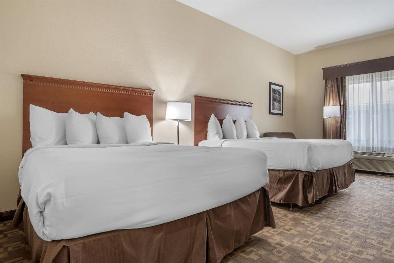 Best Western Opp Inn image