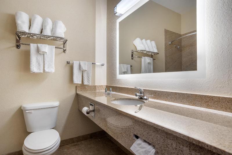 Best Western Opp Inn image 6