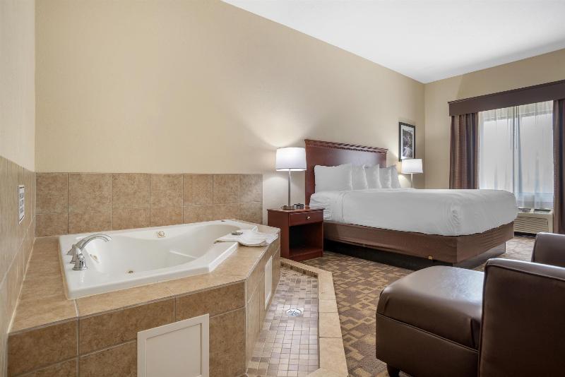Best Western Opp Inn image