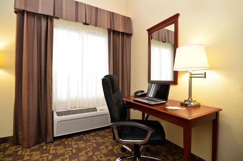Best Western Opp Inn image