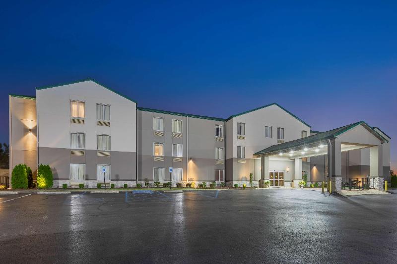 Best Western Plus Russellville Hotel & Suites image