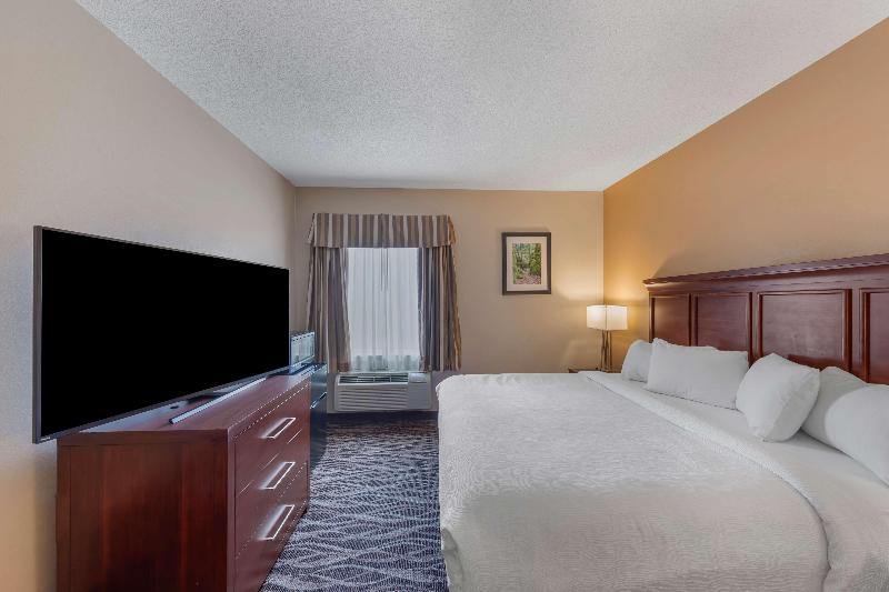 Best Western Plus Russellville Hotel & Suites image