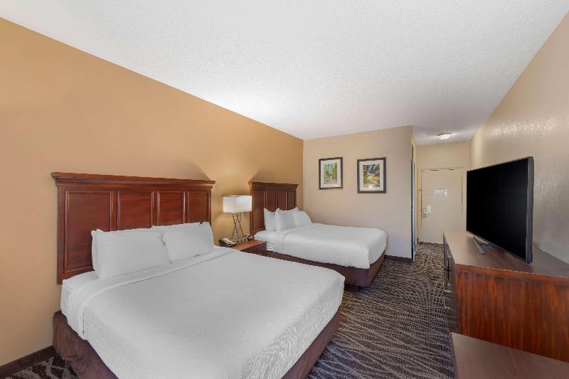 Best Western Plus Russellville Hotel & Suites image