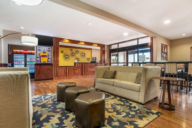 Best Western Plus Circle Inn image