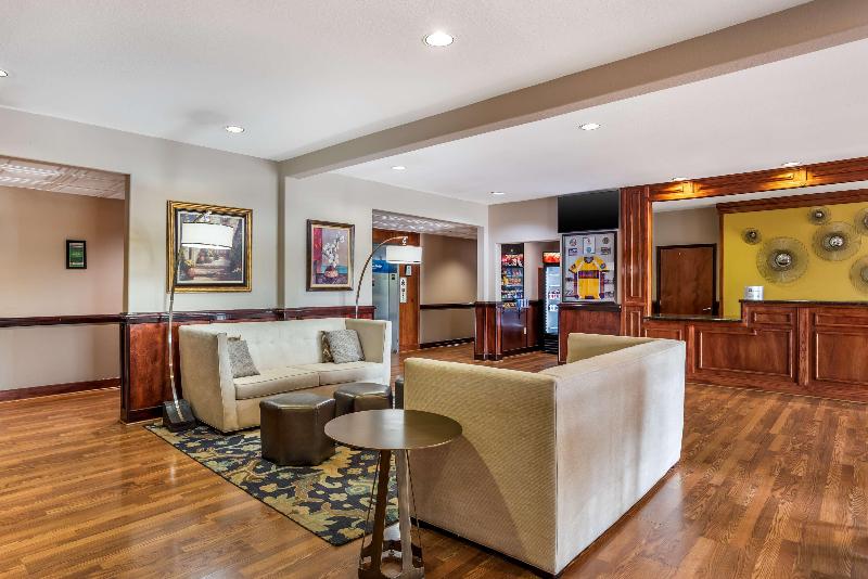 Best Western Plus Circle Inn image