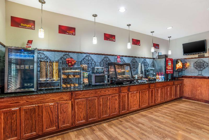 Best Western Plus Circle Inn image