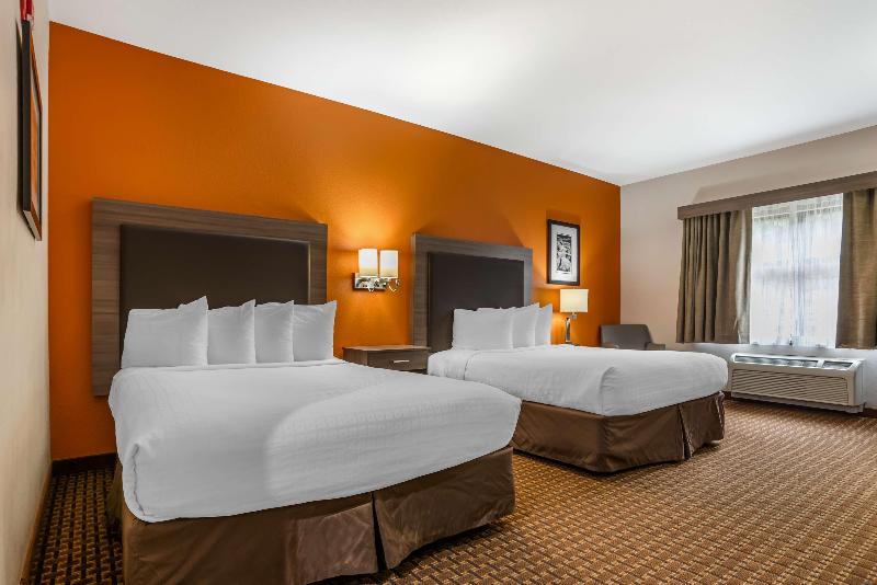 Best Western Plus Circle Inn image