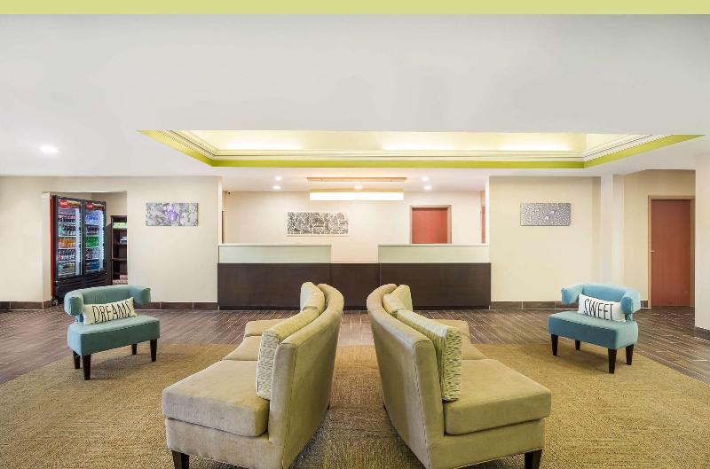 Sleep Inn & Suites North Mobile Saraland image