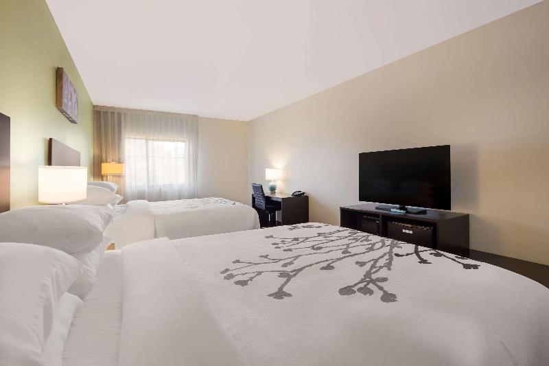 Sleep Inn & Suites North Mobile Saraland image