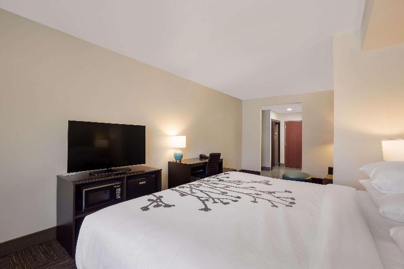 Sleep Inn & Suites North Mobile Saraland image