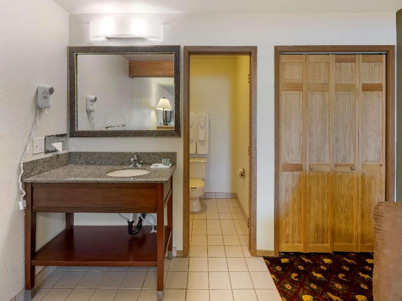 Best Western King Salmon Inn image