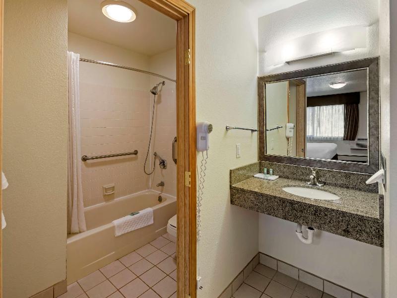 Best Western King Salmon Inn image