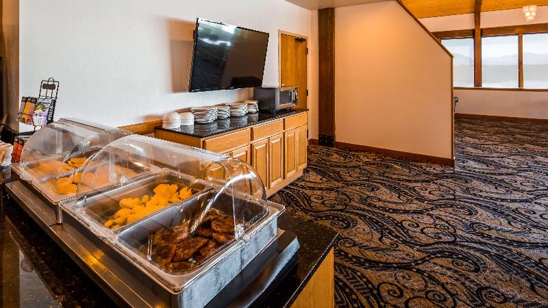 Best Western Lake Lucille Inn image