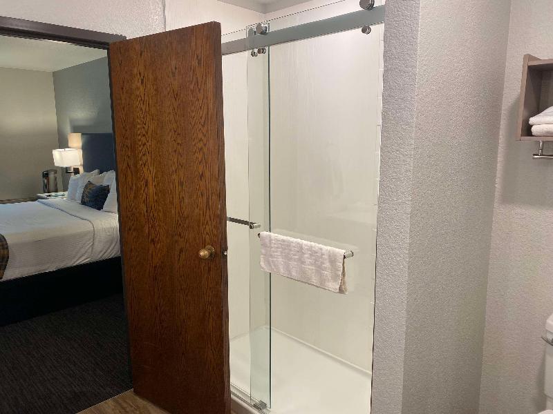 Best Western Lake Lucille Inn image