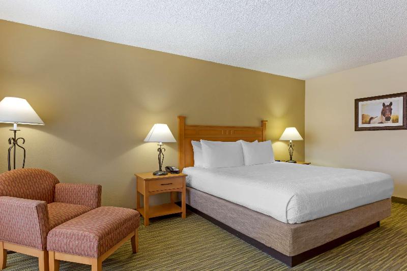 Best Western Paint Pony Lodge image
