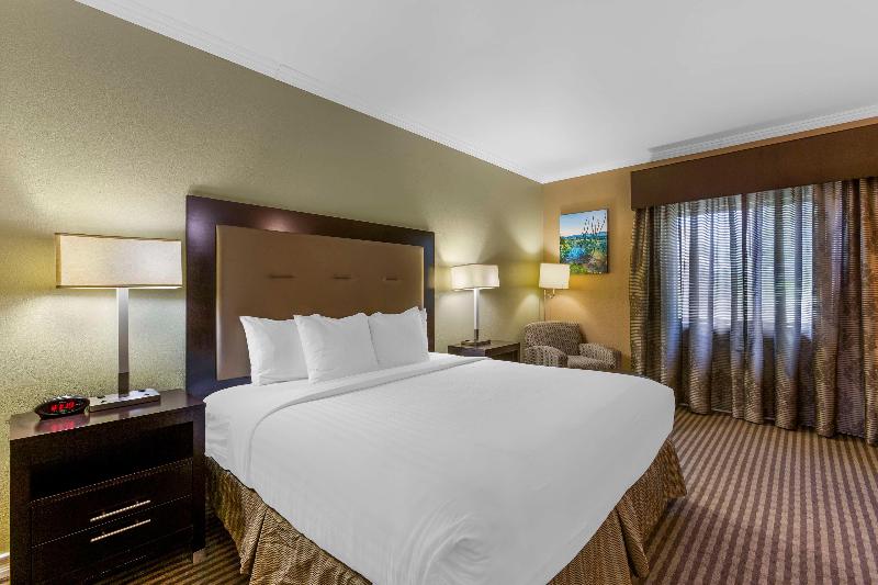 Royal Sun Hotel & Suites image