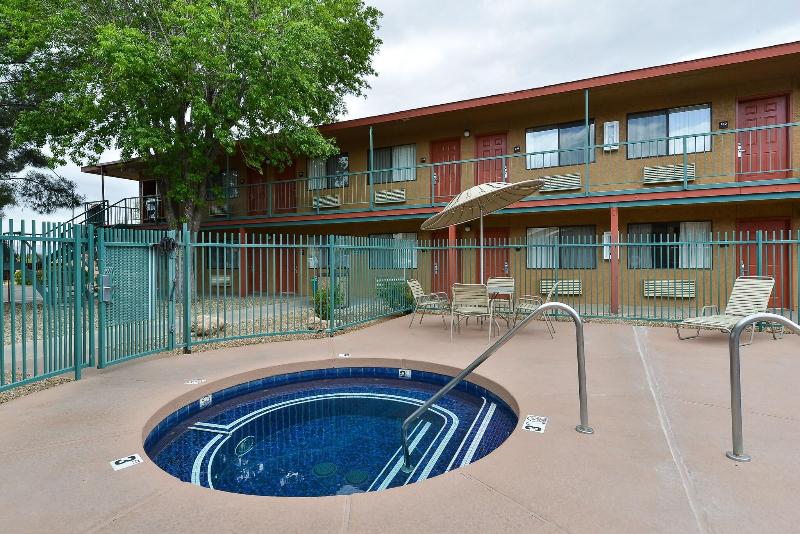 Best Western Cottonwood Inn image
