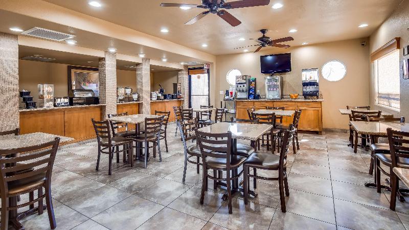 Best Western Cottonwood Inn image