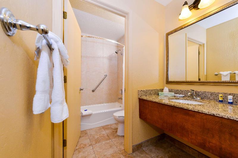 Best Western Cottonwood Inn image