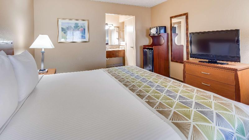 Best Western Cottonwood Inn image