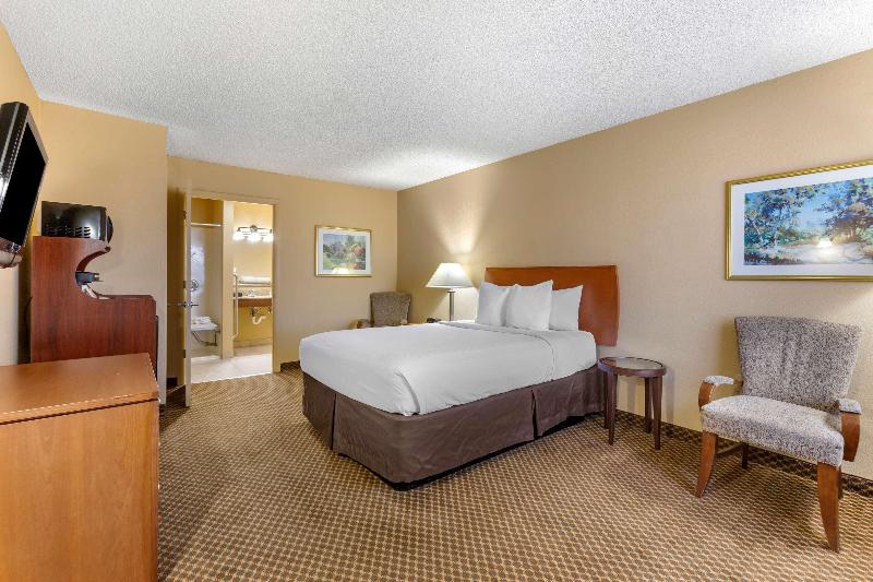 Best Western Cottonwood Inn image