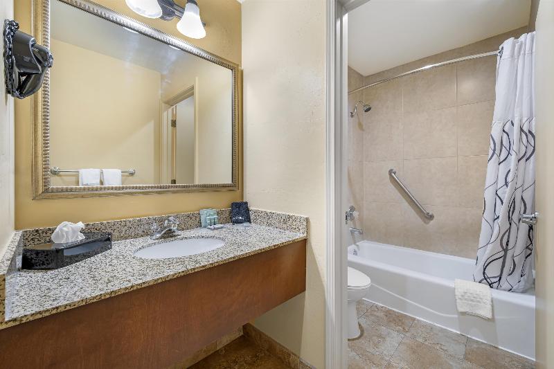 Best Western Cottonwood Inn image