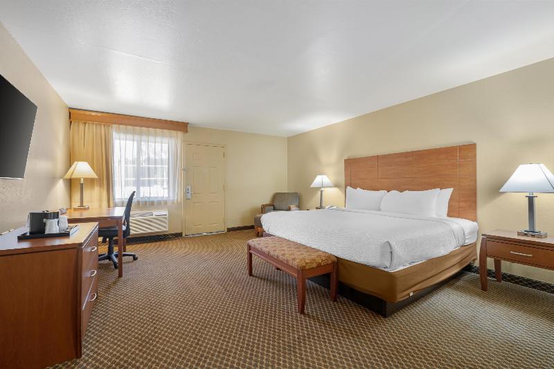 Best Western Cottonwood Inn image