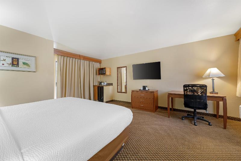 Best Western Cottonwood Inn image