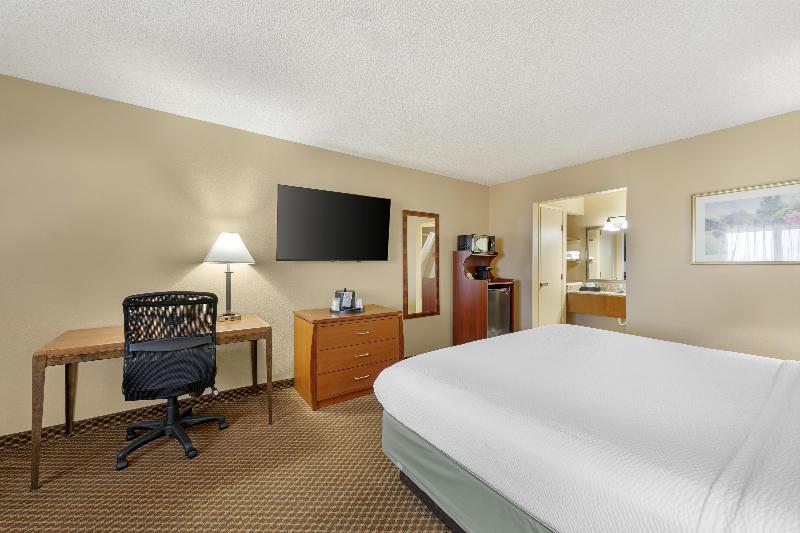 Best Western Cottonwood Inn image