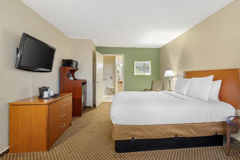Best Western Cottonwood Inn image