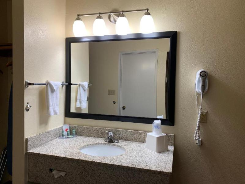 Best Western Desert Oasis image